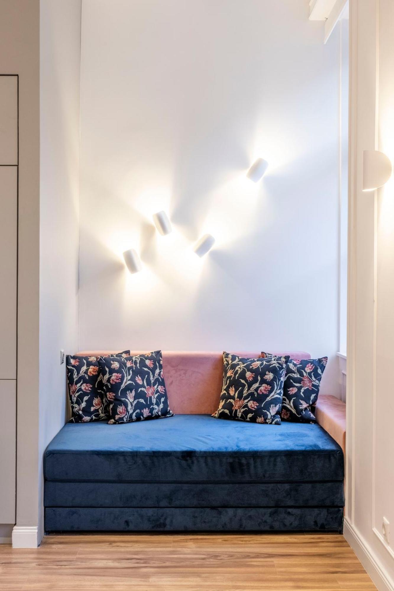 Clark & Chain Charm Grand With Castle View Apartment *